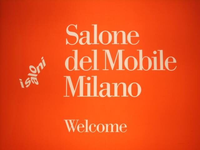 Cartello di benvenuto aiSaloni del Mobile di Milano